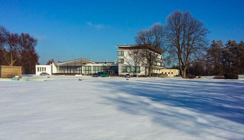 Wellness Hotel Orlik Kozarovice المظهر الخارجي الصورة